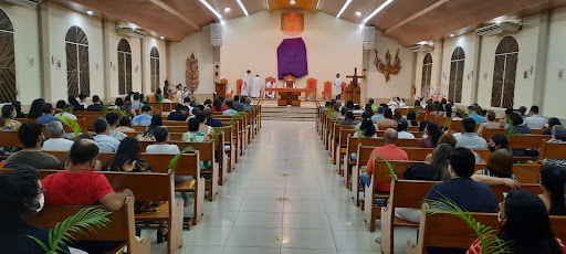 Paróquia Divino Espírito Santo Paróquia Divino Espírito Santo