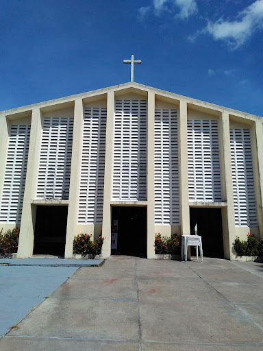 Igreja Matriz de São Vicente de Paulo Igreja Matriz de São Vicente de Paulo
