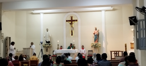 Igreja Matriz de Nossa Senhora das Candeias Igreja Matriz de Nossa Senhora das Candeias