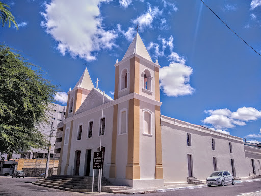 Igreja Matriz Nossa Senhora Rainha dos Anjos | Diocese de Petrolina