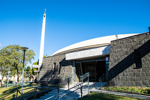 Santuário de Nossa Senhora do Perpétuo Socorro Santuário de Nossa Senhora do Perpétuo Socorro