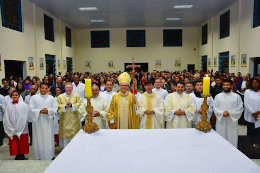 Paróquia Nossa Senhora de Lourdes Paróquia Nossa Senhora de Lourdes