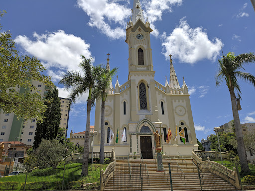 Catedral Metropolitana de Uberaba Catedral Metropolitana de Uberaba