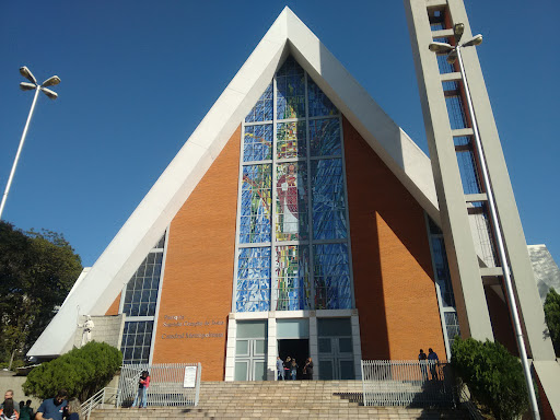 As melhores Igreja Catolica en Londrina 5 sag image e013513055bb4c
